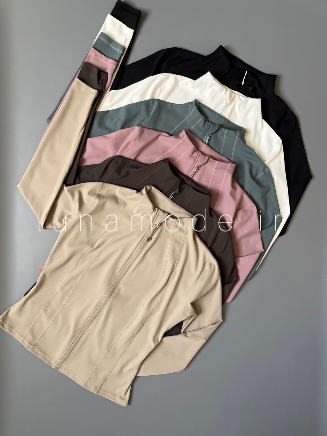IMG_5750 سویشرت ورزشی زنانه فلامنت یقه گرد برشدار - تصویر 1